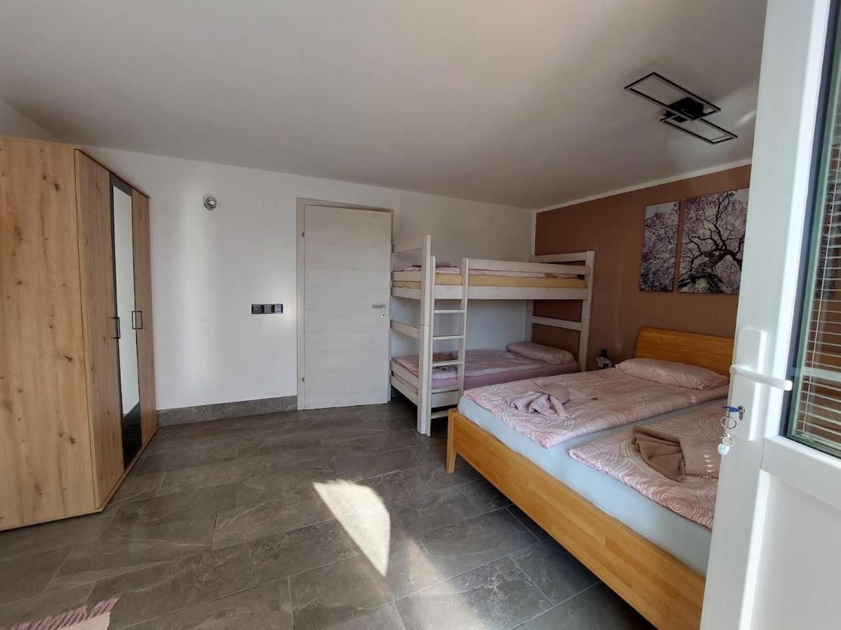 Apartma Zirovnik Cerklje na Gorenjskem Exterior foto